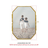 Isaac Jacobs International - Isaac Jacobs Octagonal Metal Floating Picture Frame: Antique Gold / 4x6